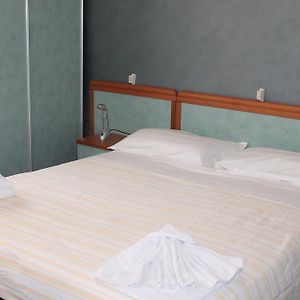 Camera tripla in edificio annesso